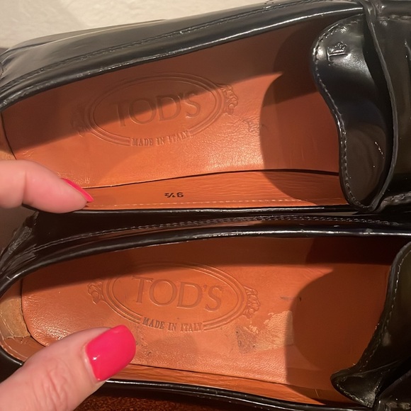 Tod’s Gommini Patent Leather Loafers 9.5 - Picture 3 of 5